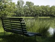 Propriété avec piscine et jardin
