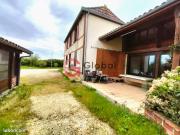 Propriété 6 pièces 135 m²