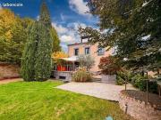 Propriété 6 pièces 145 m²