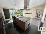Propriété 6 pièces 142 m²