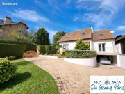 Propriété 6 pièces 150 m²