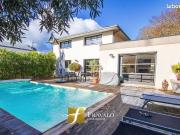 Propriété 6 pièces 156 m²