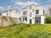 Propriété 6 pièces 160 m²