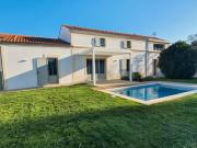 Propriété 6 pièces 162 m²