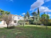 Propriété 6 pièces 177 m²