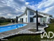 Propriété 6 pièces 179 m²