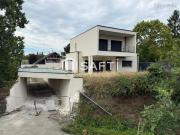 Propriété 6 pièces 180 m²
