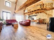 Propriété 6 pièces 208 m²