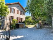 Propriété 6 pièces 220 m²