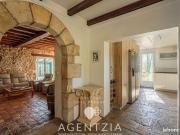 Propriété 6 pièces 253 m²