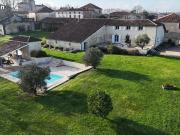 Propriété 6 pièces 289 m²