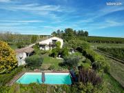 Propriété 7 pièces 145 m²