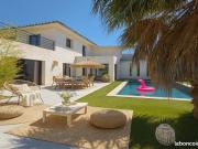 Propriété 7 pièces 162 m²