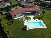 Propriété 7 pièces 165 m²