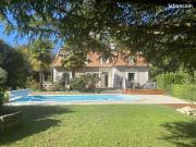 Propriété 7 pièces 183 m²