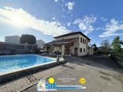 Propriété 7 pièces 192 m²