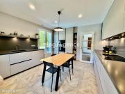 Propriété 7 pièces 202 m²