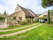 Propriété 7 pièces 210 m²