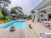 Propriété 7 pièces 215 m²