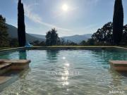 Propriété 7 pièces 219 m²