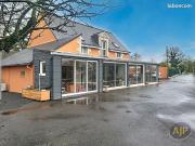 Propriété 7 pièces 220 m²