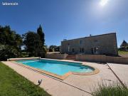 Propriété 7 pièces 220 m²