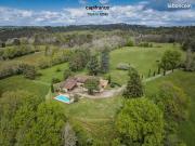 Propriété 7 pièces 230 m² Propriété 7 pièces 230 m²