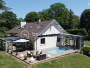 Propriété 7 pièces 263 m² Propriété 7 pièces 263 m²