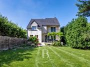 Propriété 7 pièces 280 m² avec jardin