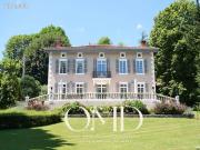 Propriété 7 pièces 302 m²