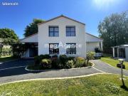Propriété 8 pièces 174 m²