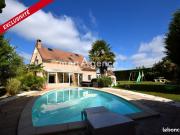 Propriété 8 pièces 182 m² Propriété 8 pièces 182 m²