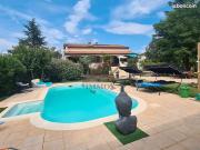 Propriété 8 pièces 200 m²