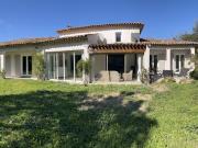 Propriété 8 pièces 205 m²