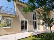 Propriété 8 pièces 250 m² Propriété 8 pièces 250 m²