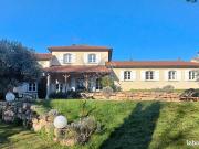 Propriété 8 pièces 278 m²