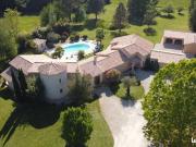 Propriété 8 pièces 313 m²