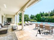 Propriété 8 pièces 320 m²