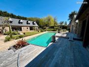 Propriété 8 pièces 331 m²