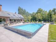 Propriété 8 pièces 339 m² Propriété 8 pièces 339 m²