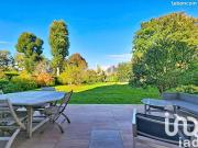 Propriété 9 pièces 220 m²