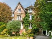 Propriété 9 pièces 220 m²