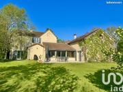 Propriété 9 pièces 237 m²