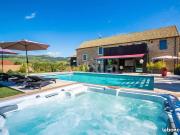 Propriété 9 pièces 258 m²