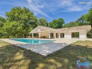 Propriété 9 pièces 272 m²