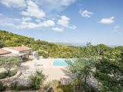 Propriété à Joucas avec vue panoramique et piscine 200m²...