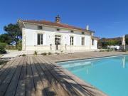 PROPRIETE A VENDRE 8 PIECES DE 190 m2 AVEC DEPENDANCES