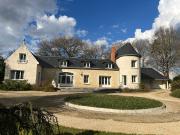 Propriété ancienne à 15 min de Tours centre