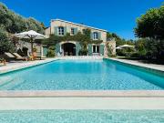 Propriété avec jardin