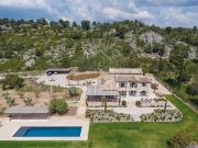 Propriété avec jardin